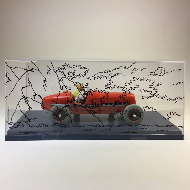 Le Bolide rouge signé Hergé- Statuette 27 cm en résine - Moulinsart